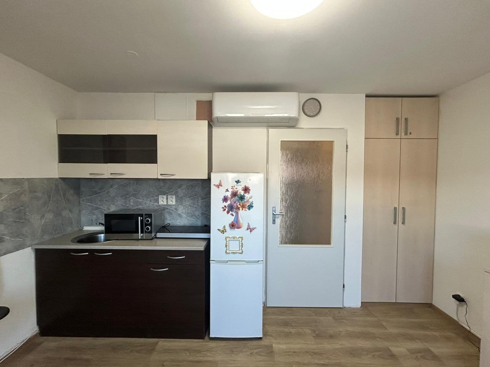 Prenájom bytu 1-izbový 26 m², Olomoucká, Brno, Jihomoravský kraj Prenájom bytu 1-izbový 26 m², Olomoucká, Brno, Jihomoravský kraj