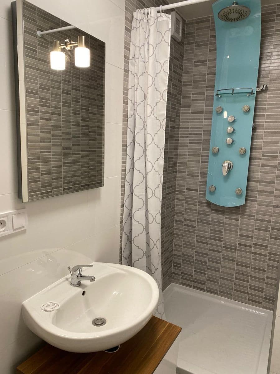 Prenájom bytu 3-izbový 55 m², Rumburská, Praha, Praha Prenájom bytu 3-izbový 55 m², Rumburská, Praha, Praha