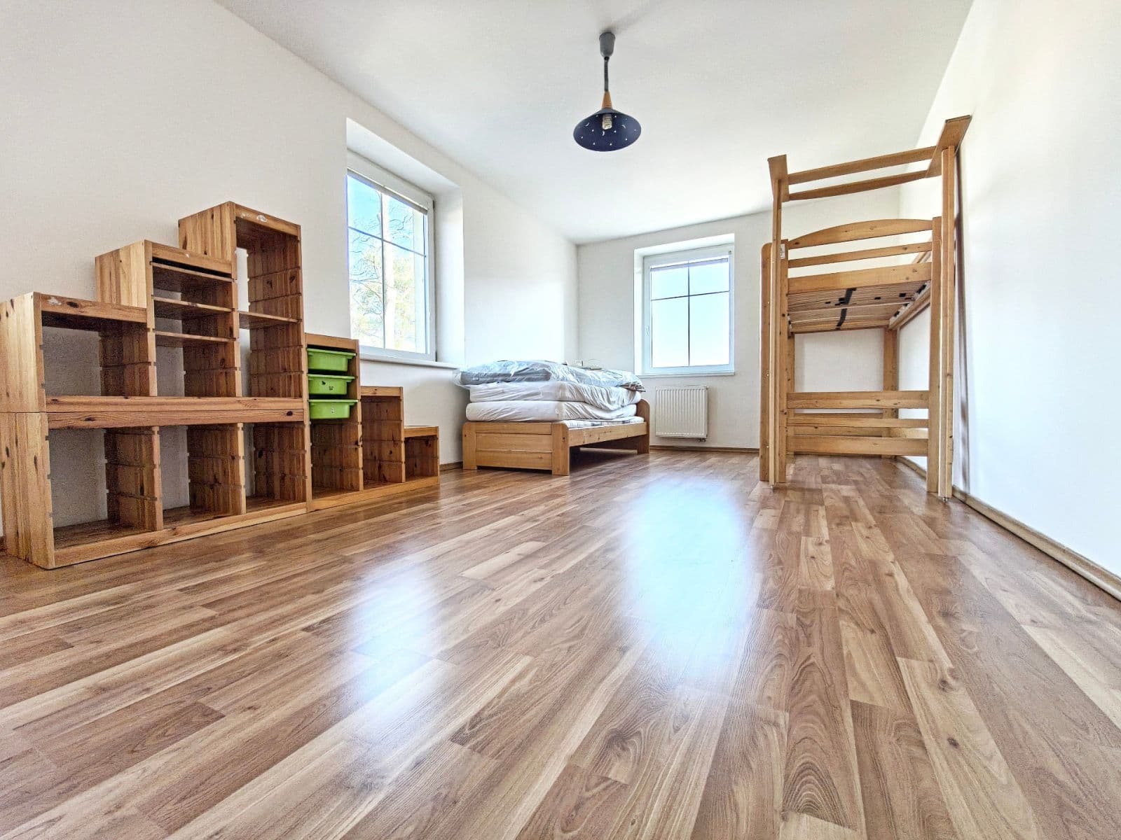 Predaj bytu 3-izbový 86 m², Kaštanová, Milovice, Středočeský kraj Predaj bytu 3-izbový 86 m², Kaštanová, Milovice, Středočeský kraj