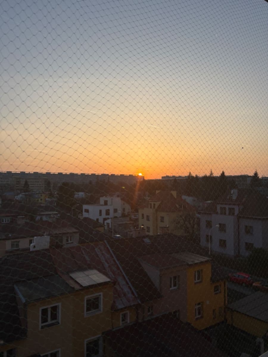 Prenájom bytu 3-izbový 73 m², Lovosická, Praha, Praha Prenájom bytu 3-izbový 73 m², Lovosická, Praha, Praha