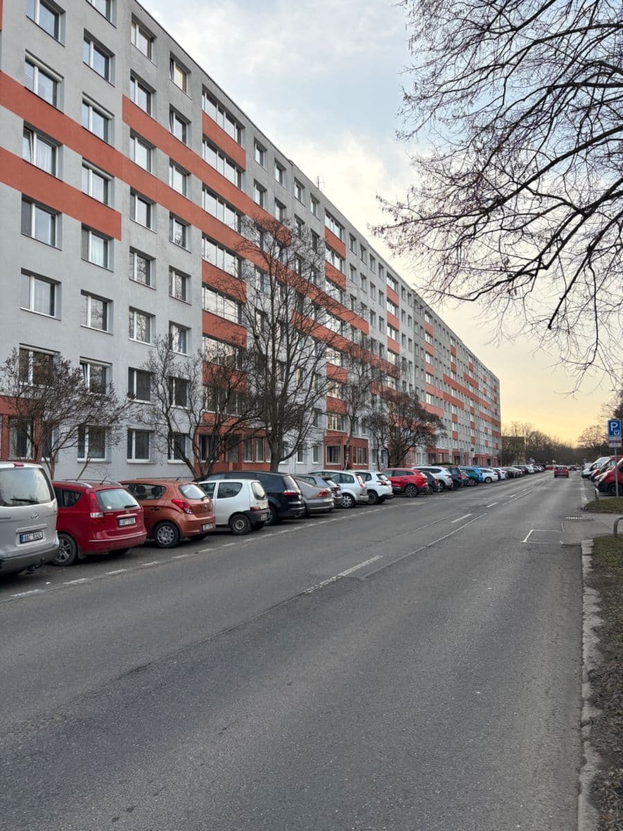 Prenájom bytu 3-izbový 73 m², Lovosická, Praha, Praha Prenájom bytu 3-izbový 73 m², Lovosická, Praha, Praha