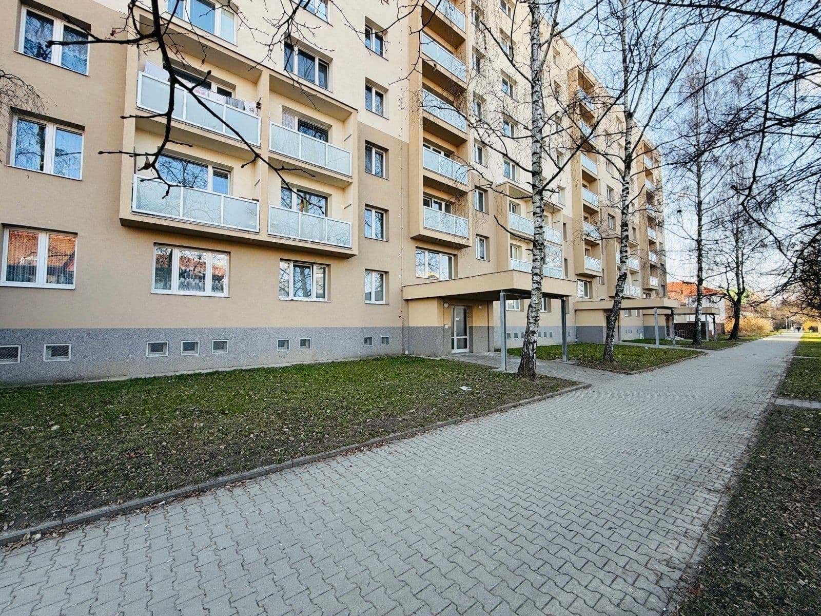 Prenájom bytu 3-izbový 68 m², Ostravská, Frýdek-Místek, Moravskoslezský kraj Prenájom bytu 3-izbový 68 m², Ostravská, Frýdek-Místek, Moravskoslezský kraj