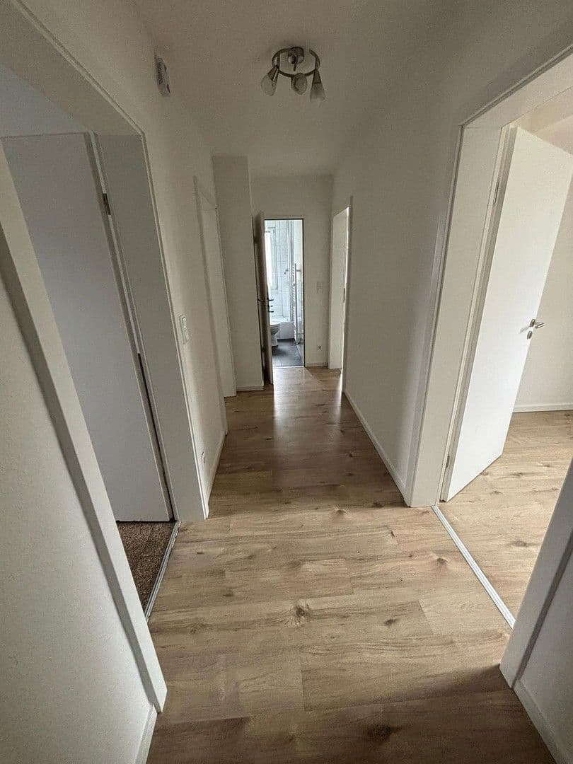 Prenájom bytu 3-izbový 53 m², Bottrop, Severné Porýnie - Westfálsko Prenájom bytu 3-izbový 53 m², Bottrop, Severné Porýnie - Westfálsko