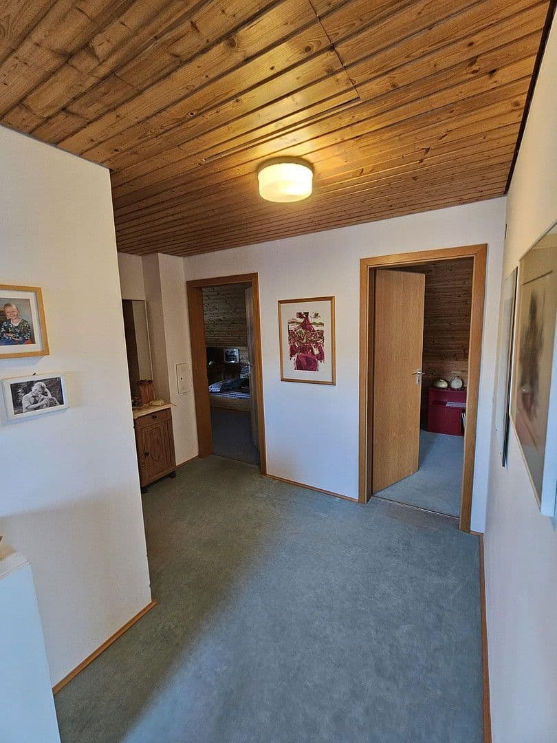 Predaj domu 128 m², pozemek 748 m², Brahmsweg 12, Herbrechtingen, Bádensko-Wurttembersko Predaj domu 128 m², pozemek 748 m², Brahmsweg 12, Herbrechtingen, Bádensko-Wurttembersko