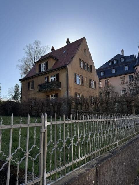 Prenájom bytu 3-izbový 81 m², Schlossvorstadt 8, Ellwangen (Jagst), Bádensko-Wurttembersko Prenájom bytu 3-izbový 81 m², Schlossvorstadt 8, Ellwangen (Jagst), Bádensko-Wurttembersko