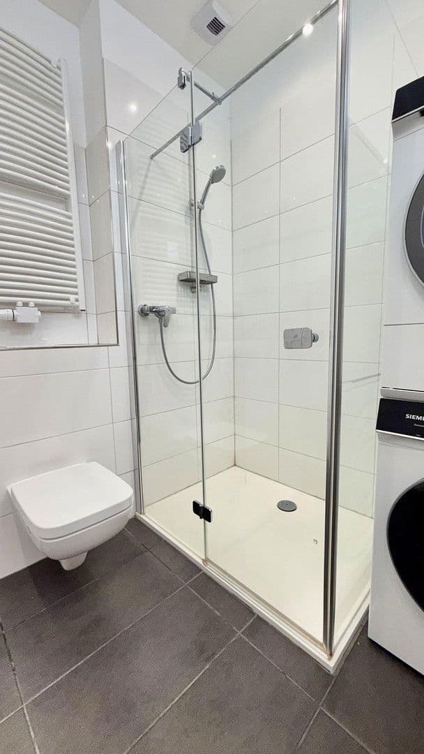 Predaj domu 145 m², pozemek 232 m², Neckarsteinach, Hesensko Predaj domu 145 m², pozemek 232 m², Neckarsteinach, Hesensko