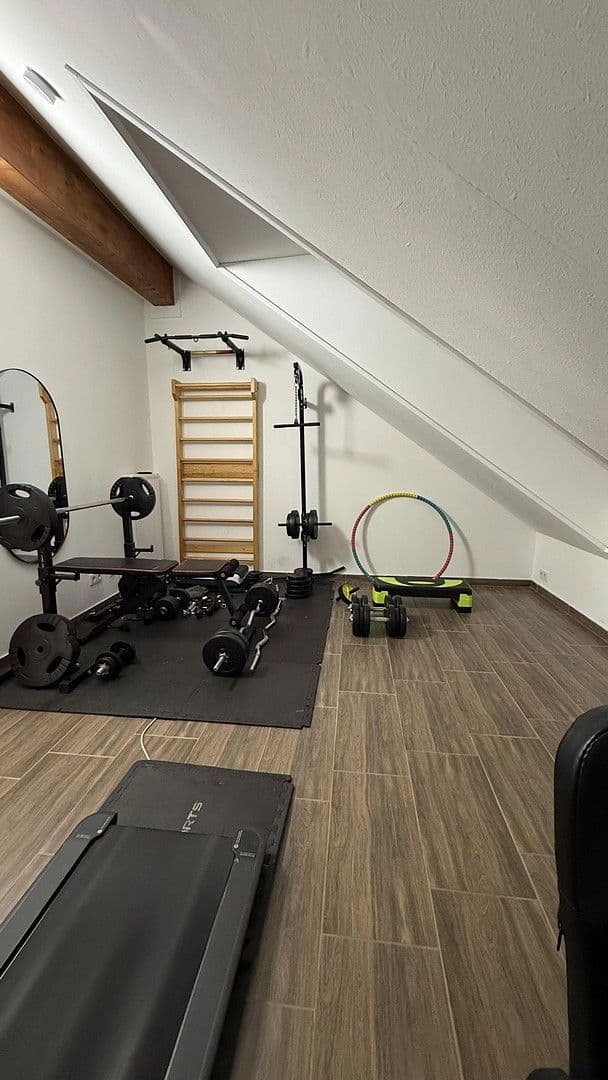 Predaj domu 145 m², pozemek 232 m², Neckarsteinach, Hesensko Predaj domu 145 m², pozemek 232 m², Neckarsteinach, Hesensko