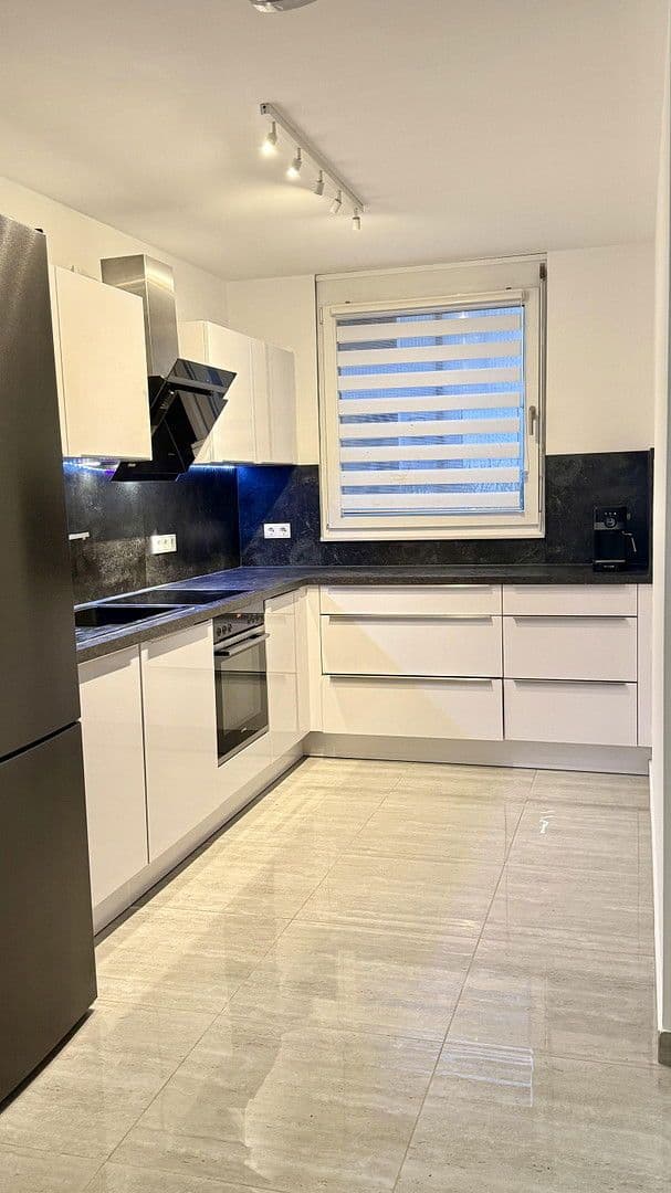 Predaj domu 145 m², pozemek 232 m², Neckarsteinach, Hesensko Predaj domu 145 m², pozemek 232 m², Neckarsteinach, Hesensko