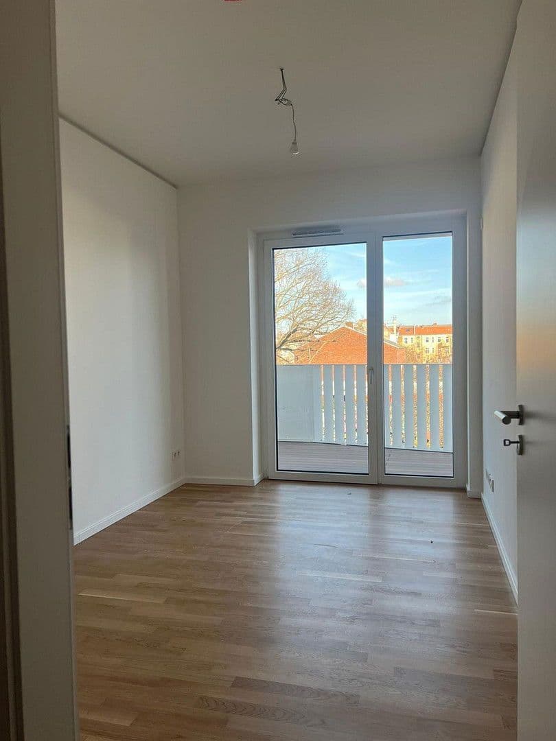 Prenájom bytu 3-izbový 86 m², Bürgerstraße 53A, Berlin, Berlín Prenájom bytu 3-izbový 86 m², Bürgerstraße 53A, Berlin, Berlín