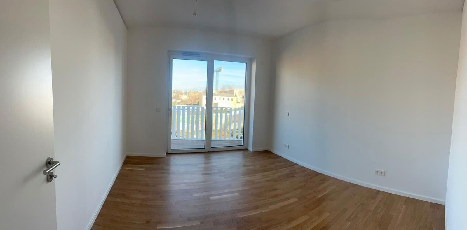 Prenájom bytu 3-izbový 86 m², Bürgerstraße 53A, Berlin, Berlín Prenájom bytu 3-izbový 86 m², Bürgerstraße 53A, Berlin, Berlín