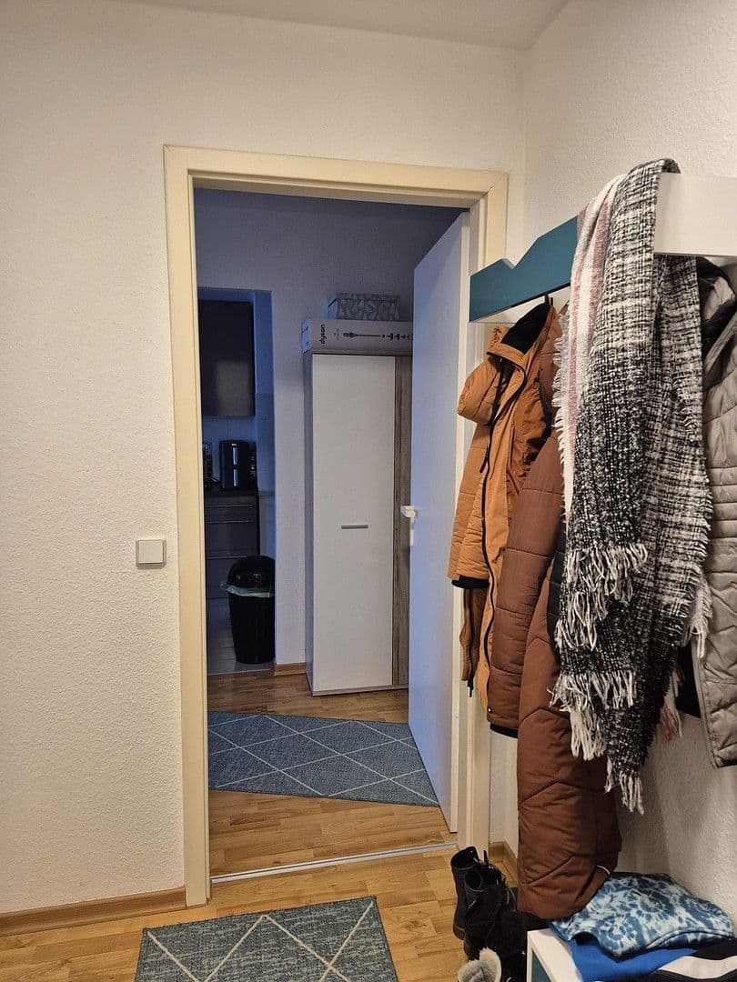 Prenájom bytu 2-izbový 58 m², Bauernfeldallee 17, Nauen, Brandenbursko Prenájom bytu 2-izbový 58 m², Bauernfeldallee 17, Nauen, Brandenbursko