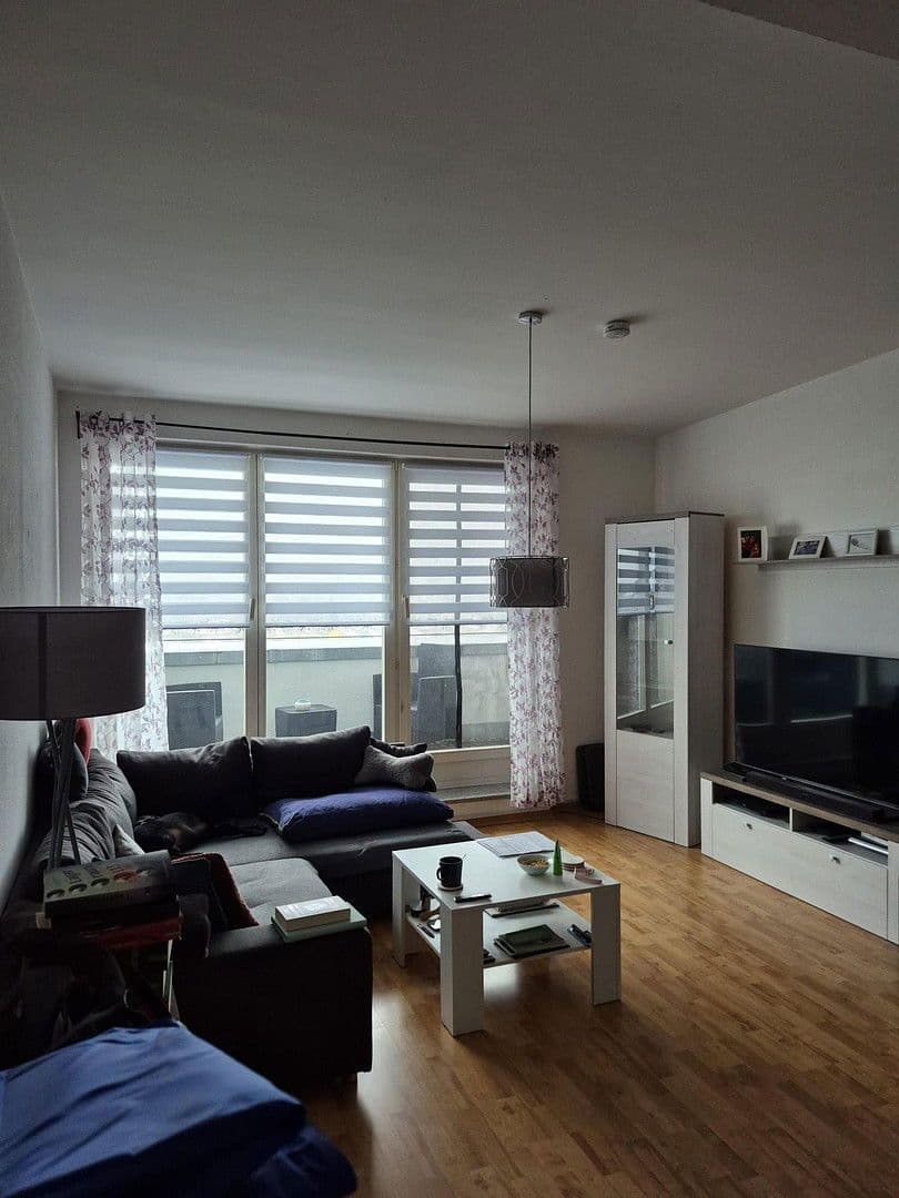 Prenájom bytu 2-izbový 58 m², Bauernfeldallee 17, Nauen, Brandenbursko Prenájom bytu 2-izbový 58 m², Bauernfeldallee 17, Nauen, Brandenbursko