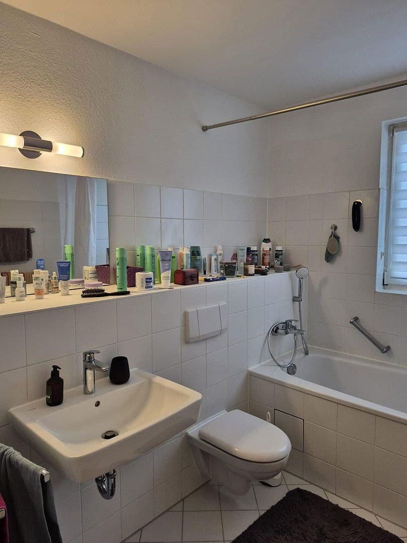 Prenájom bytu 2-izbový 58 m², Bauernfeldallee 17, Nauen, Brandenbursko Prenájom bytu 2-izbový 58 m², Bauernfeldallee 17, Nauen, Brandenbursko