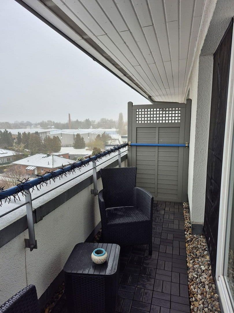 Prenájom bytu 2-izbový 58 m², Bauernfeldallee 17, Nauen, Brandenbursko Prenájom bytu 2-izbový 58 m², Bauernfeldallee 17, Nauen, Brandenbursko