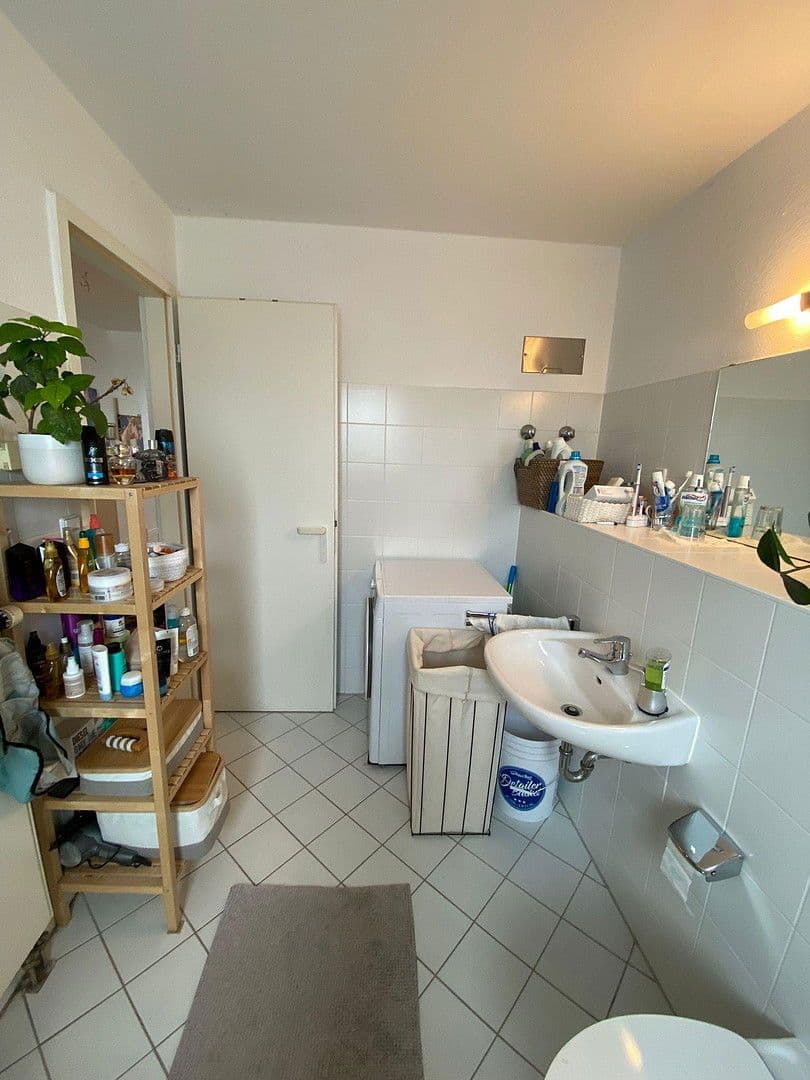 Prenájom bytu 2-izbový 58 m², Bauernfeldallee 17, Nauen, Brandenbursko Prenájom bytu 2-izbový 58 m², Bauernfeldallee 17, Nauen, Brandenbursko