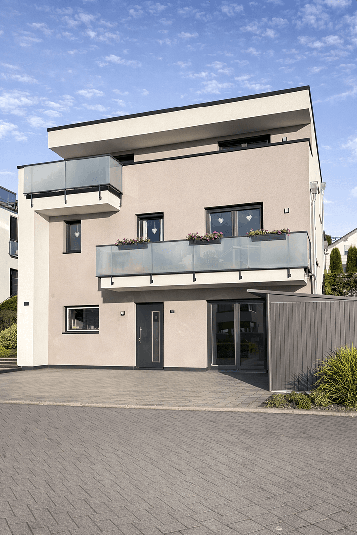 Prenájom domu 180 m², pozemek 393 m², Linz am Rhein, Porýnie-Falcko Prenájom domu 180 m², pozemek 393 m², Linz am Rhein, Porýnie-Falcko