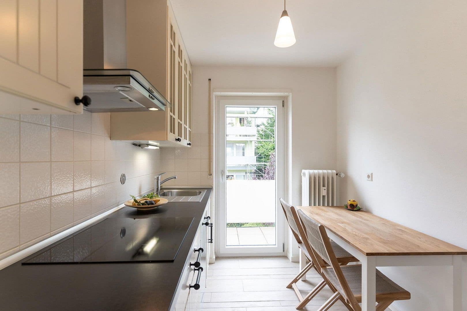 Prenájom bytu 1-izbový 15 m², Birnauer Straße 16, Konstanz, Bádensko-Wurttembersko Prenájom bytu 1-izbový 15 m², Birnauer Straße 16, Konstanz, Bádensko-Wurttembersko