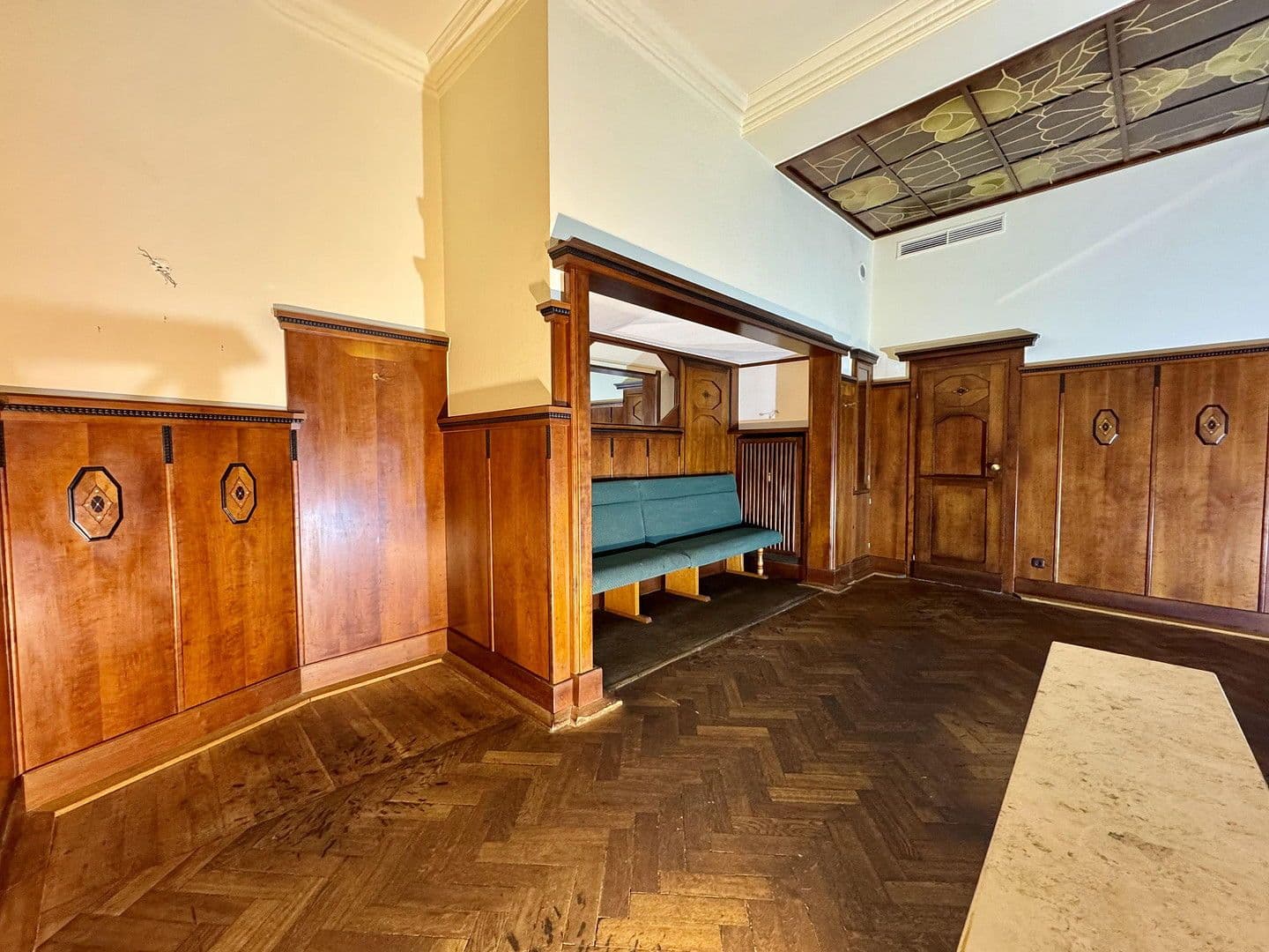 Prenájom nebytového priestoru 290 m², Bochumer Straße 36, Essen, Severné Porýnie - Westfálsko Prenájom nebytového priestoru 290 m², Bochumer Straße 36, Essen, Severné Porýnie - Westfálsko