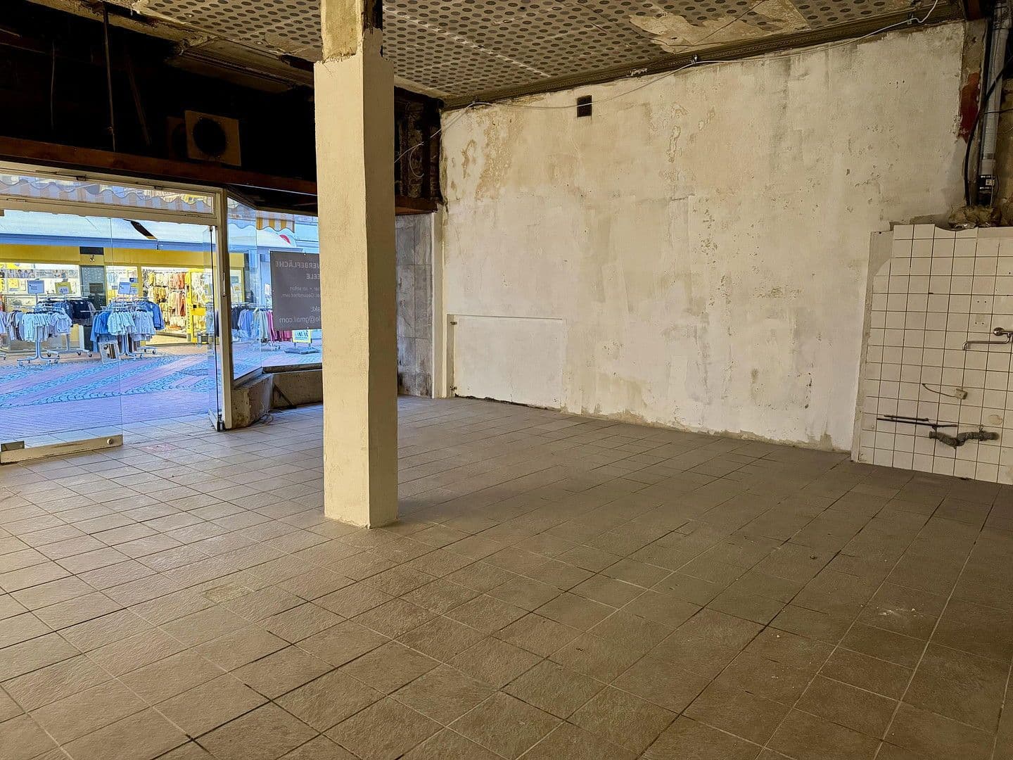 Prenájom nebytového priestoru 290 m², Bochumer Straße 36, Essen, Severné Porýnie - Westfálsko Prenájom nebytového priestoru 290 m², Bochumer Straße 36, Essen, Severné Porýnie - Westfálsko