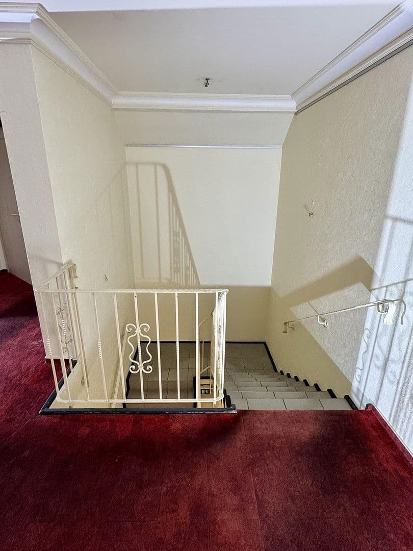 Prenájom nebytového priestoru 290 m², Bochumer Straße 36, Essen, Severné Porýnie - Westfálsko Prenájom nebytového priestoru 290 m², Bochumer Straße 36, Essen, Severné Porýnie - Westfálsko