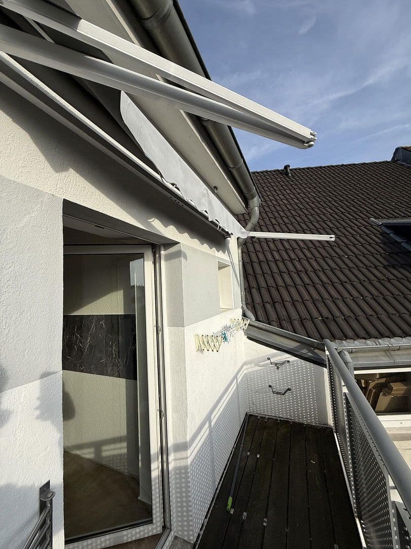 Prenájom bytu 3-izbový 80 m², Altstadtstraße 25, Leverkusen, Severné Porýnie - Westfálsko Prenájom bytu 3-izbový 80 m², Altstadtstraße 25, Leverkusen, Severné Porýnie - Westfálsko