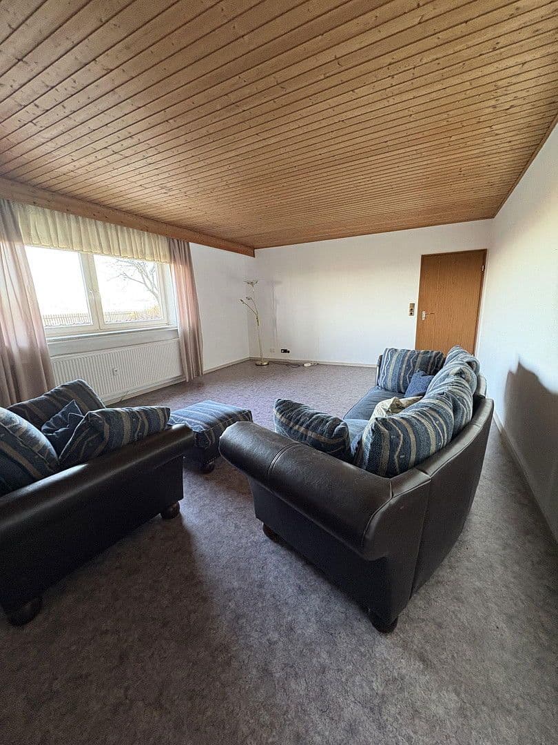 Prenájom bytu 3-izbový 98 m², Ermreus 28, Kunreuth, Bavorsko Prenájom bytu 3-izbový 98 m², Ermreus 28, Kunreuth, Bavorsko