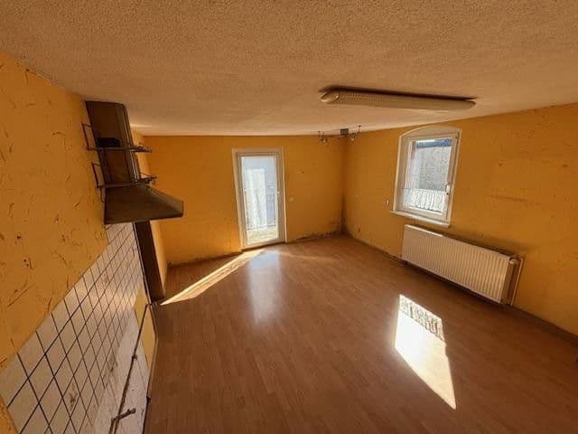 Predaj domu 187 m², pozemek 740 m², Bergstraße 6, Wurzen, Sasko Predaj domu 187 m², pozemek 740 m², Bergstraße 6, Wurzen, Sasko