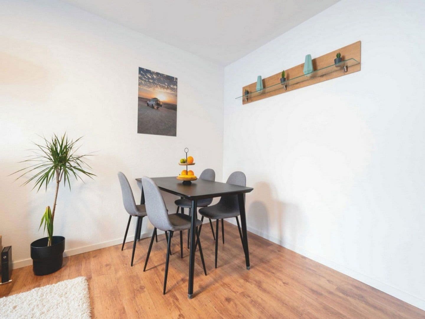 Prenájom bytu 2-izbový 69 m², Augsburg, Bavorsko Prenájom bytu 2-izbový 69 m², Augsburg, Bavorsko