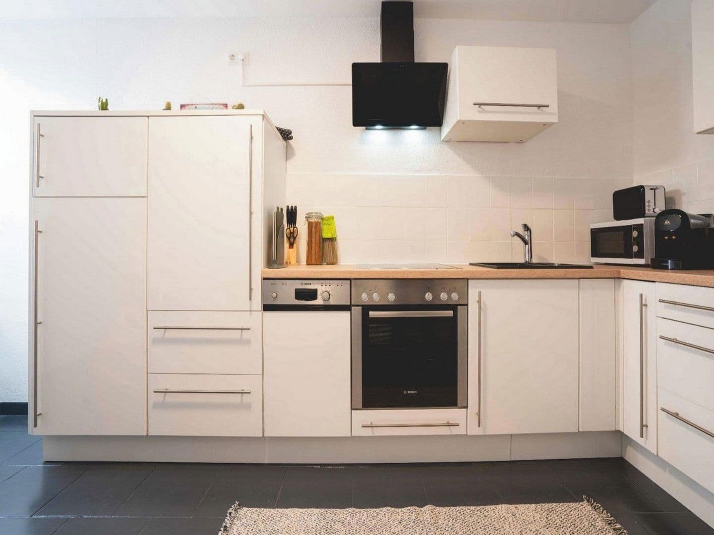 Prenájom bytu 2-izbový 69 m², Augsburg, Bavorsko Prenájom bytu 2-izbový 69 m², Augsburg, Bavorsko