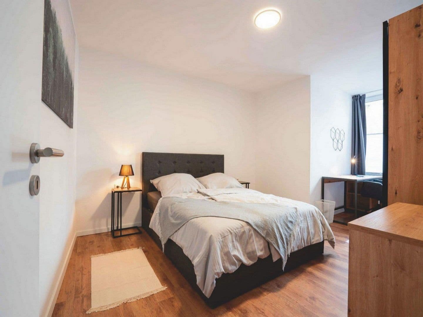 Prenájom bytu 2-izbový 69 m², Augsburg, Bavorsko Prenájom bytu 2-izbový 69 m², Augsburg, Bavorsko