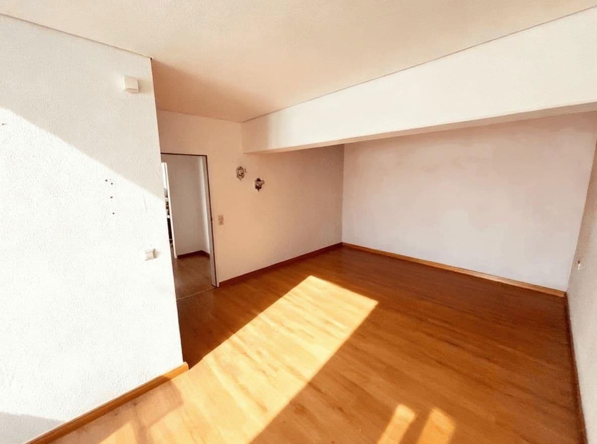 Prenájom nebytového priestoru 5.000 m², Stuhr, Dolné Sasko Prenájom nebytového priestoru 5.000 m², Stuhr, Dolné Sasko