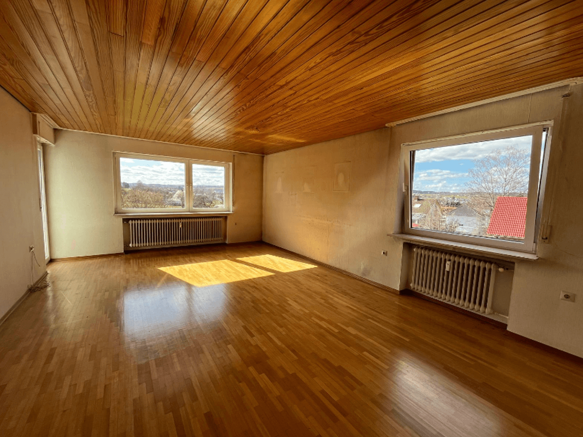 Predaj domu 240 m², pozemek 910 m², Kapellenweg 13, Deißlingen, Bádensko-Wurttembersko Predaj domu 240 m², pozemek 910 m², Kapellenweg 13, Deißlingen, Bádensko-Wurttembersko