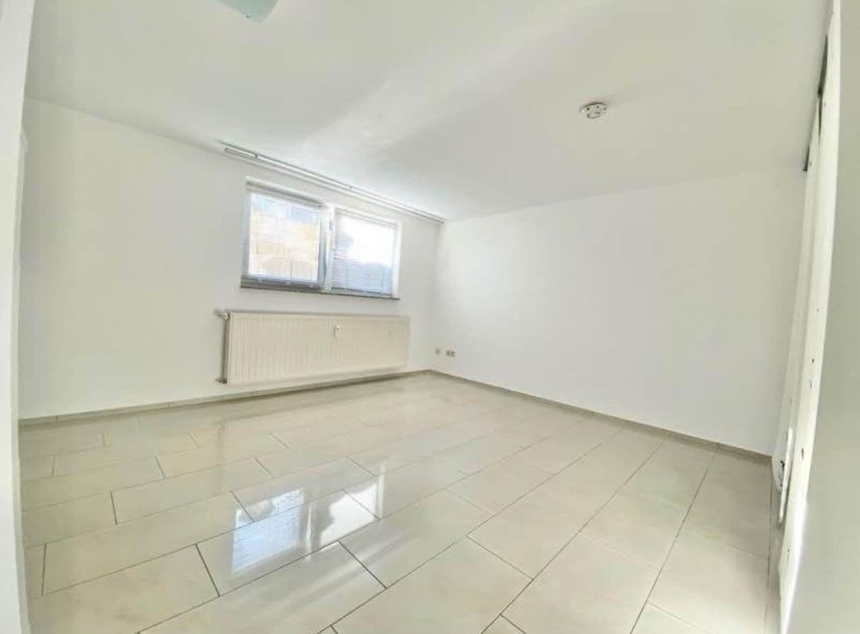 Prenájom bytu 1-izbový 25 m², Bruchköbel, Hesensko Prenájom bytu 1-izbový 25 m², Bruchköbel, Hesensko