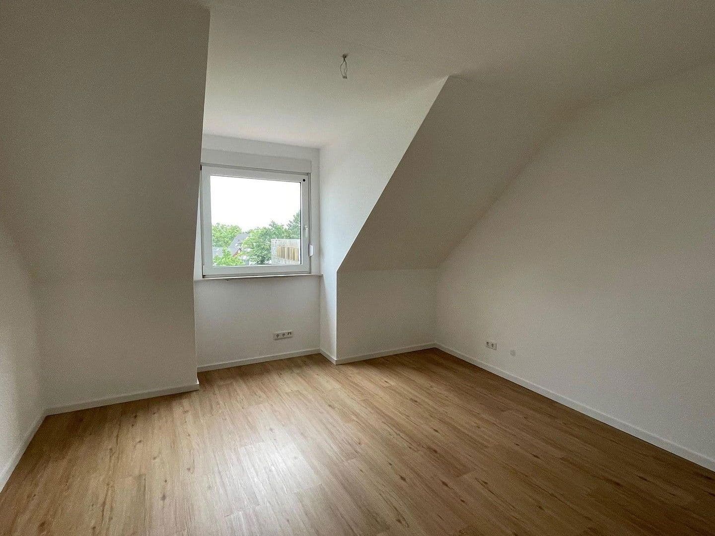 Prenájom bytu 2-izbový 59 m², Jaupstr. 1-13, Darmstadt, Hesensko Prenájom bytu 2-izbový 59 m², Jaupstr. 1-13, Darmstadt, Hesensko