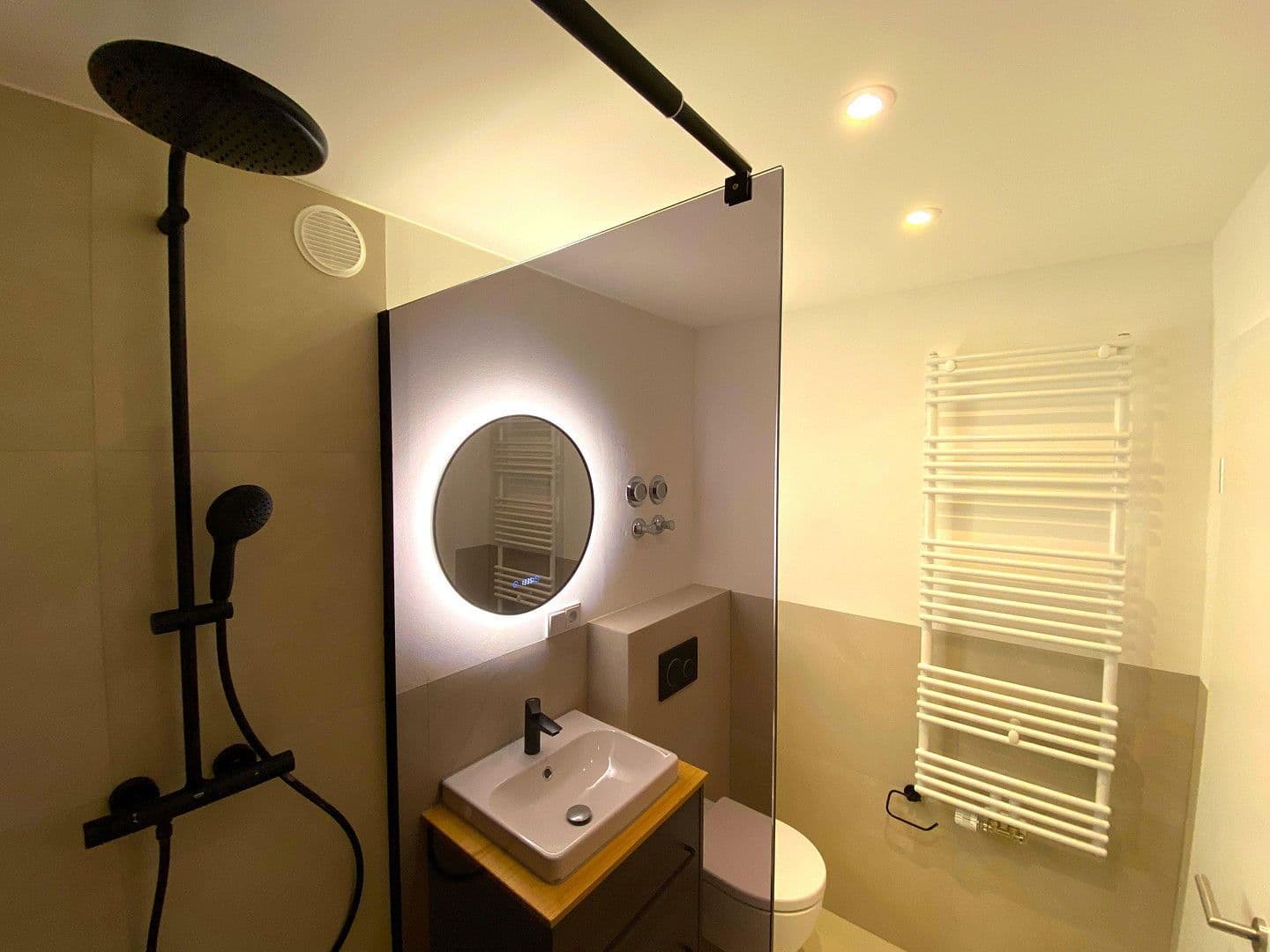 Predaj bytu 2-izbový 68 m², München, Bavorsko Predaj bytu 2-izbový 68 m², München, Bavorsko