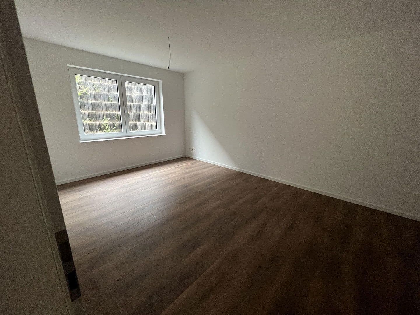 Predaj domu 170 m², pozemek 486 m², Bad Kreuznach, Porýnie-Falcko Predaj domu 170 m², pozemek 486 m², Bad Kreuznach, Porýnie-Falcko