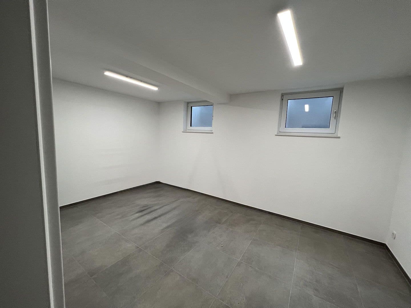 Predaj domu 170 m², pozemek 486 m², Bad Kreuznach, Porýnie-Falcko Predaj domu 170 m², pozemek 486 m², Bad Kreuznach, Porýnie-Falcko