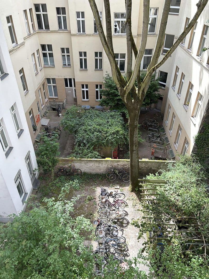 Predaj bytu 1-izbový 40 m², Kopenhagener Strasse 23, Berlin, Berlín Predaj bytu 1-izbový 40 m², Kopenhagener Strasse 23, Berlin, Berlín