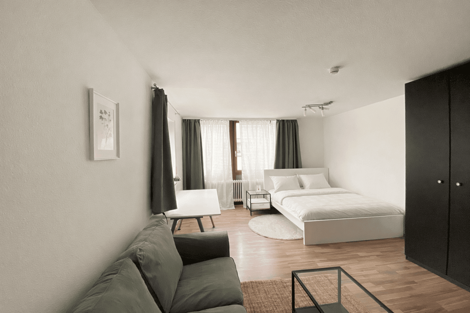 Prenájom bytu 1-izbový 42 m², Q1,12, Mannheim, Bádensko-Wurttembersko Prenájom bytu 1-izbový 42 m², Q1,12, Mannheim, Bádensko-Wurttembersko