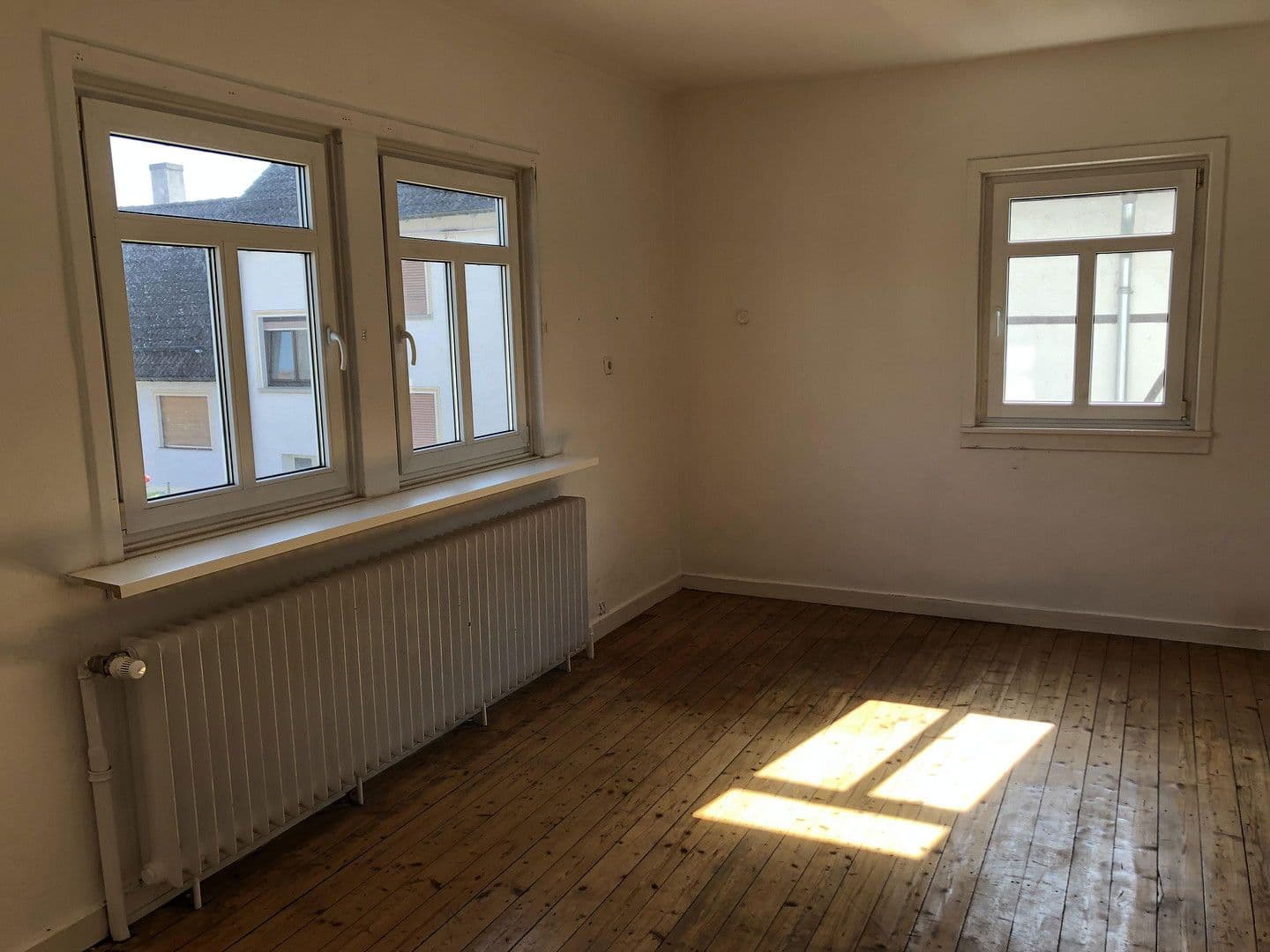 Prenájom bytu 3-izbový 106 m², Fränkisch-Crumbach, Hesensko Prenájom bytu 3-izbový 106 m², Fränkisch-Crumbach, Hesensko