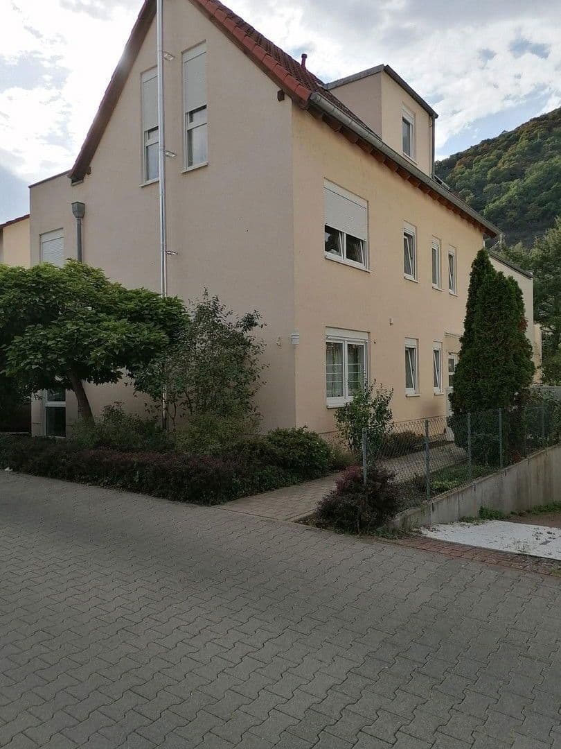 Prenájom bytu 2-izbový 48 m², Bad Kreuznach, Porýnie-Falcko Prenájom bytu 2-izbový 48 m², Bad Kreuznach, Porýnie-Falcko