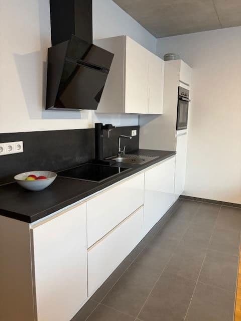 Prenájom bytu 2-izbový 55 m², Herzogstraße 79a, Düsseldorf, Severné Porýnie - Westfálsko Prenájom bytu 2-izbový 55 m², Herzogstraße 79a, Düsseldorf, Severné Porýnie - Westfálsko