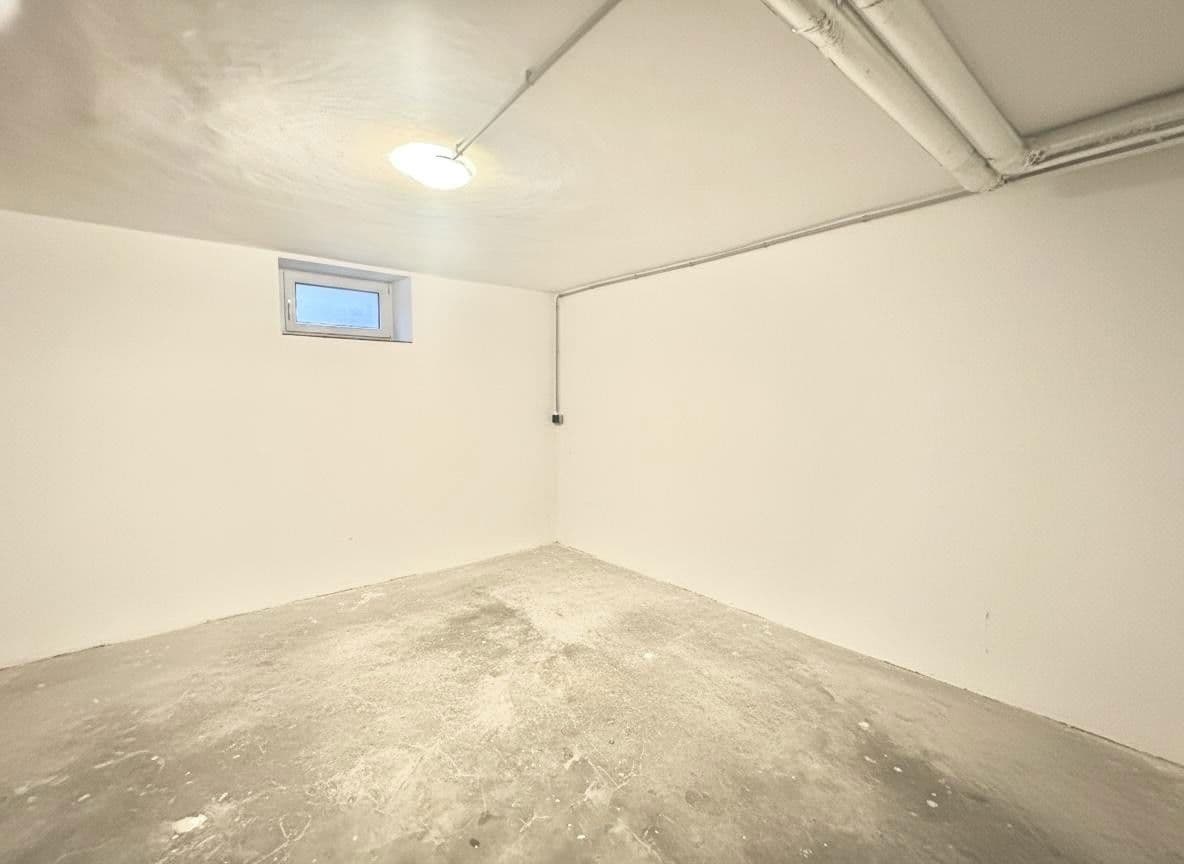 Prenájom nebytového priestoru 28 m², St.Pölten, Dolné Rakúsko Prenájom nebytového priestoru 28 m², St.Pölten, Dolné Rakúsko