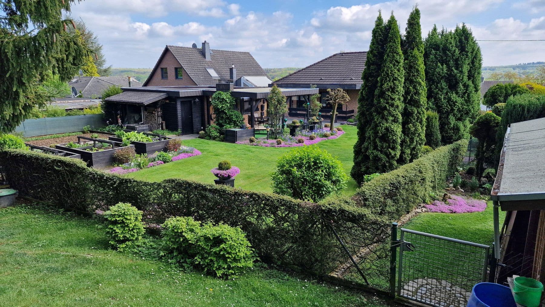 Predaj domu 184 m², pozemek 1.045 m², Königswinter, Severné Porýnie - Westfálsko Predaj domu 184 m², pozemek 1.045 m², Königswinter, Severné Porýnie - Westfálsko