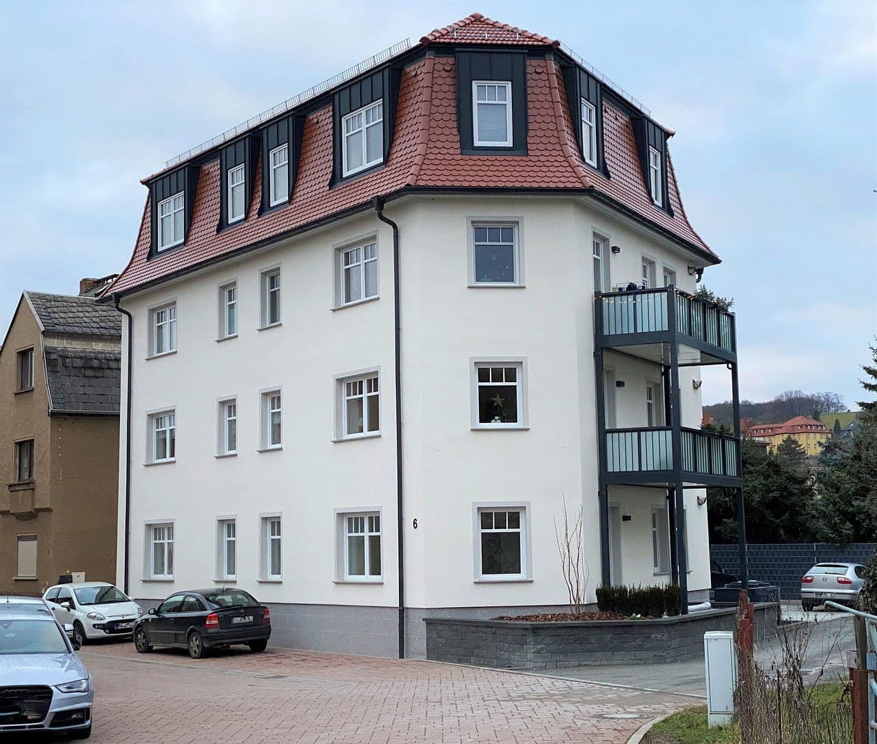 Prenájom bytu 4-izbový 126 m², Crossen an der Elster, Durínsko Prenájom bytu 4-izbový 126 m², Crossen an der Elster, Durínsko