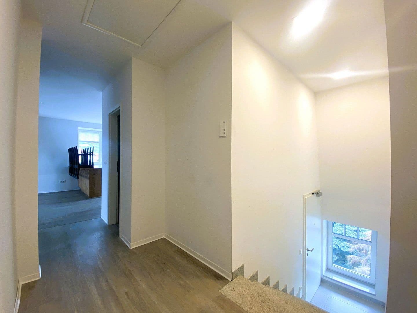 Prenájom bytu 4-izbový 126 m², Crossen an der Elster, Durínsko Prenájom bytu 4-izbový 126 m², Crossen an der Elster, Durínsko