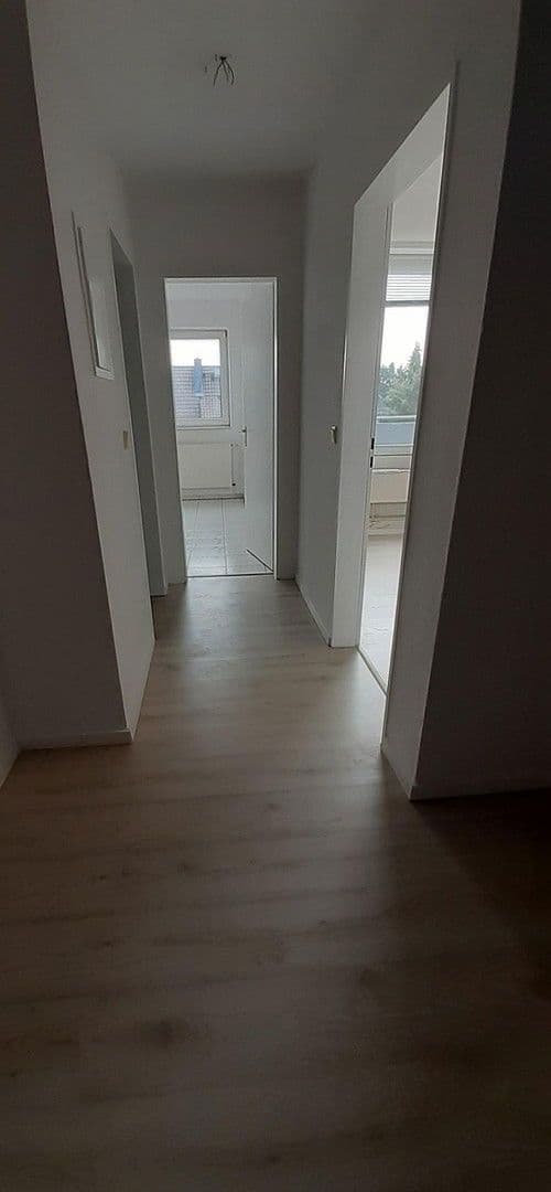 Prenájom bytu 2-izbový 74 m², Am Diebsgraben 6, Müncheberg, Brandenbursko Prenájom bytu 2-izbový 74 m², Am Diebsgraben 6, Müncheberg, Brandenbursko