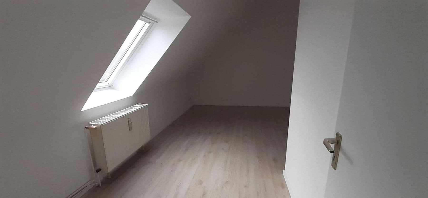 Prenájom bytu 2-izbový 74 m², Am Diebsgraben 6, Müncheberg, Brandenbursko Prenájom bytu 2-izbový 74 m², Am Diebsgraben 6, Müncheberg, Brandenbursko