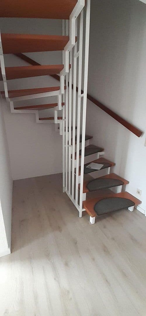 Prenájom bytu 2-izbový 74 m², Am Diebsgraben 6, Müncheberg, Brandenbursko Prenájom bytu 2-izbový 74 m², Am Diebsgraben 6, Müncheberg, Brandenbursko