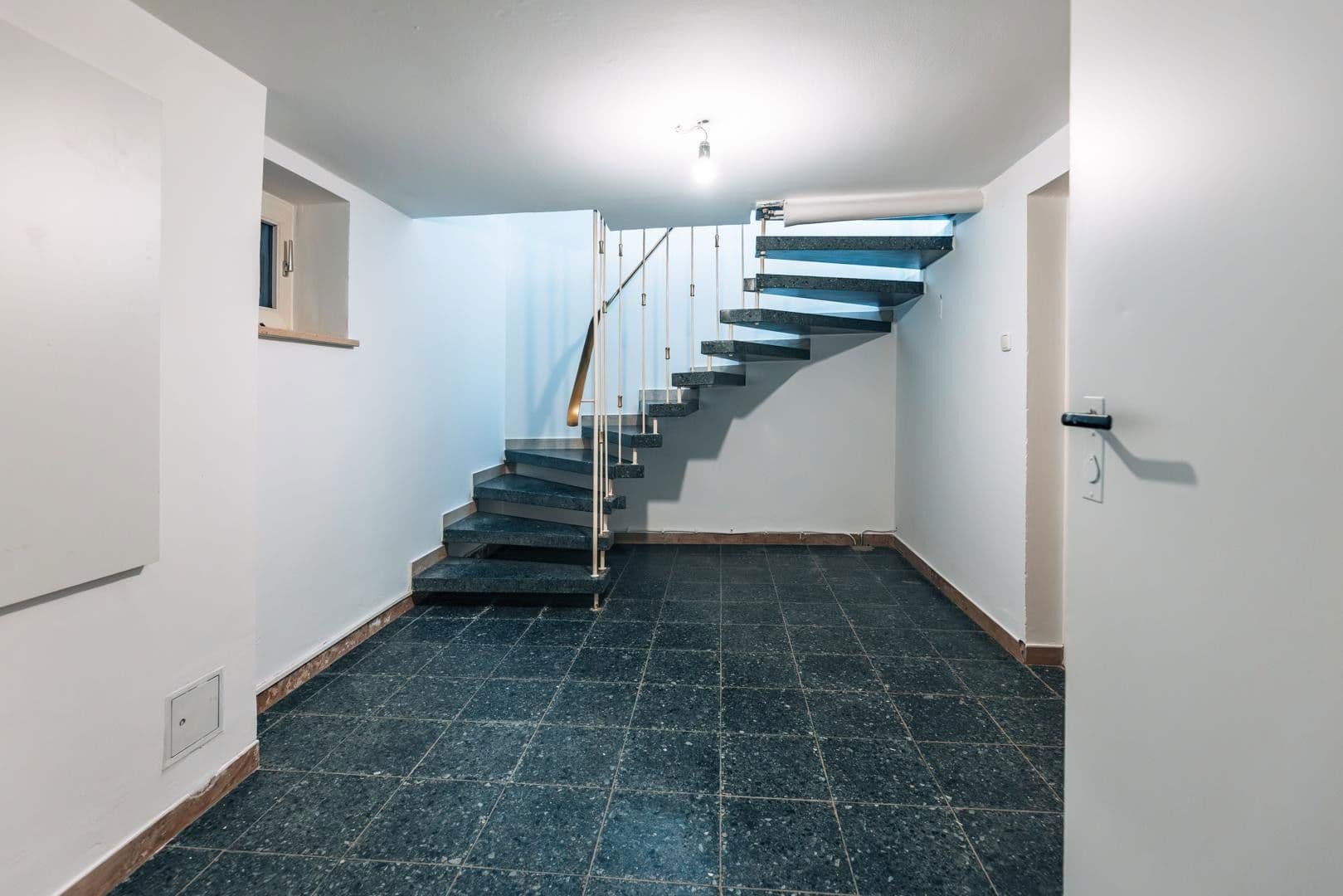 Predaj domu 102 m², pozemek 151 m², Augsburg, Bavorsko Predaj domu 102 m², pozemek 151 m², Augsburg, Bavorsko